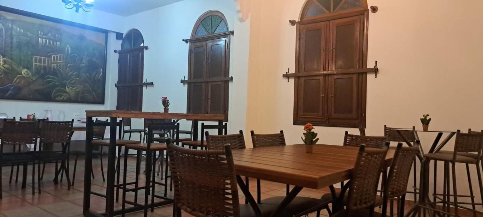Pousada Economic Pitangui Pitangui  Экстерьер фото